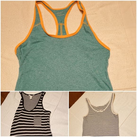 Sale 3 tank tops - Picture 1 of 14